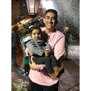 Meet your Posher, Jonathan